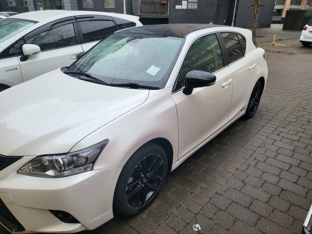 Lexus CT 1.8L 200H Sport White