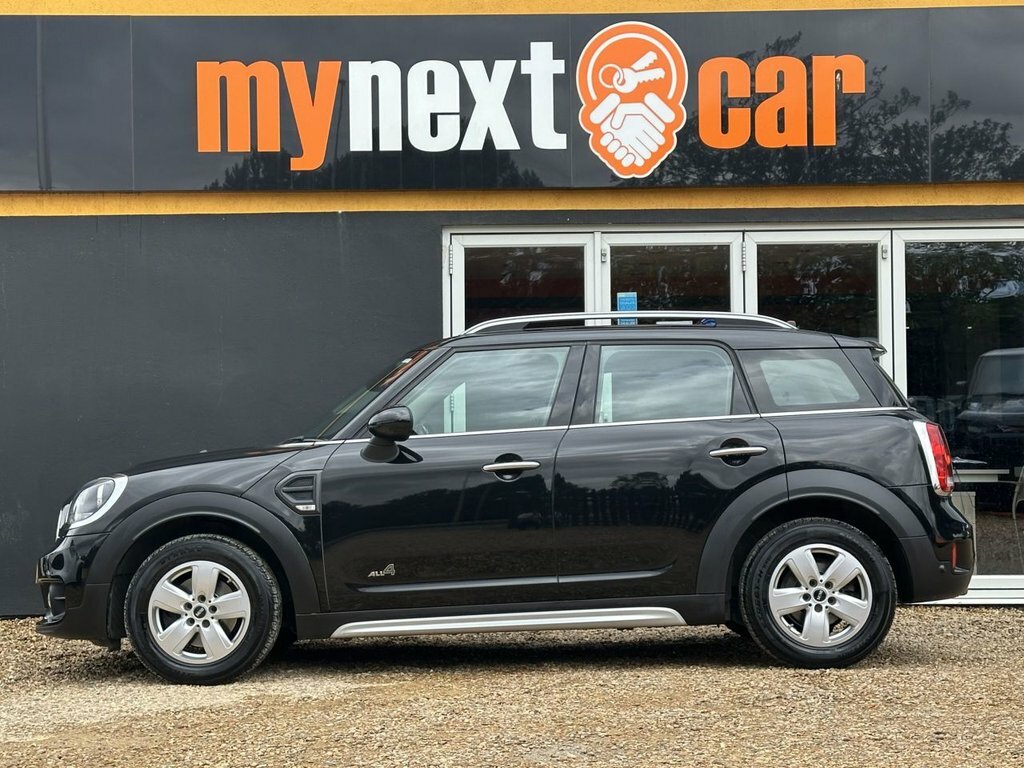 Mini Countryman 2L Cooper D DX68LVY Black #6