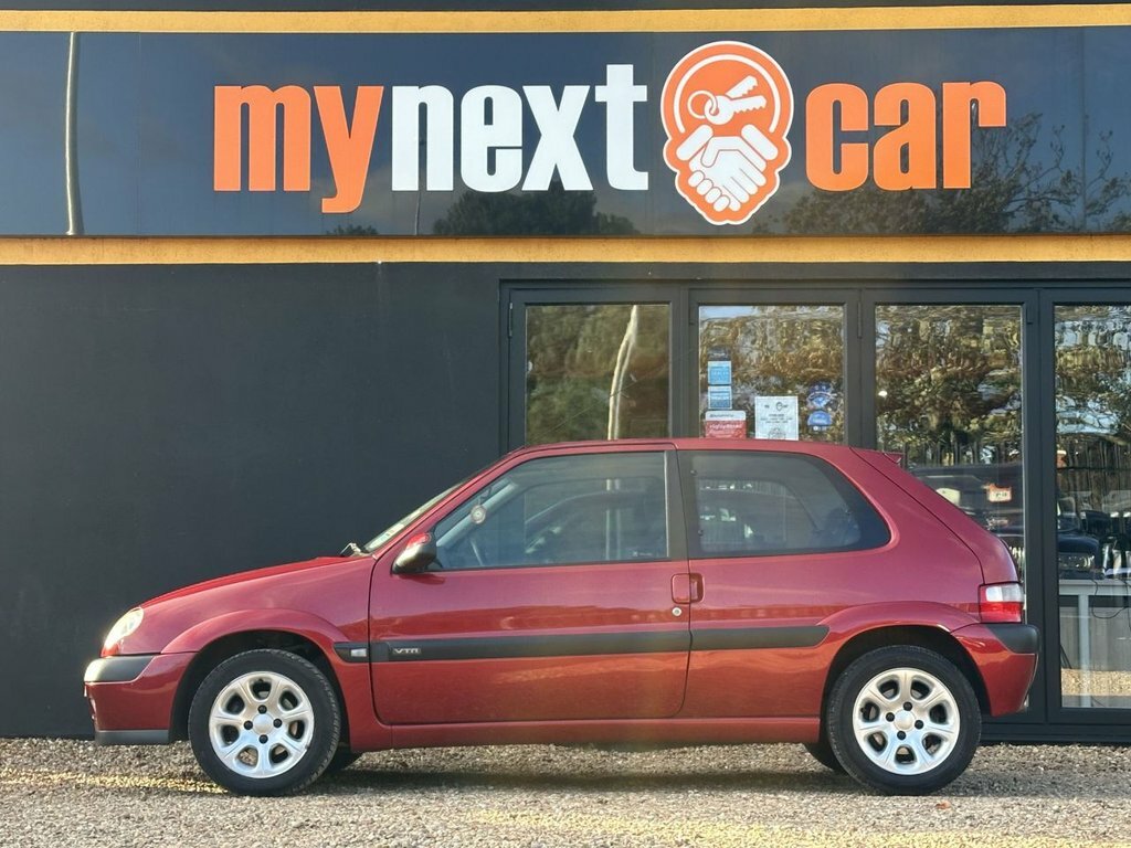 Citroen Saxo 1.6L Vtr Red #4