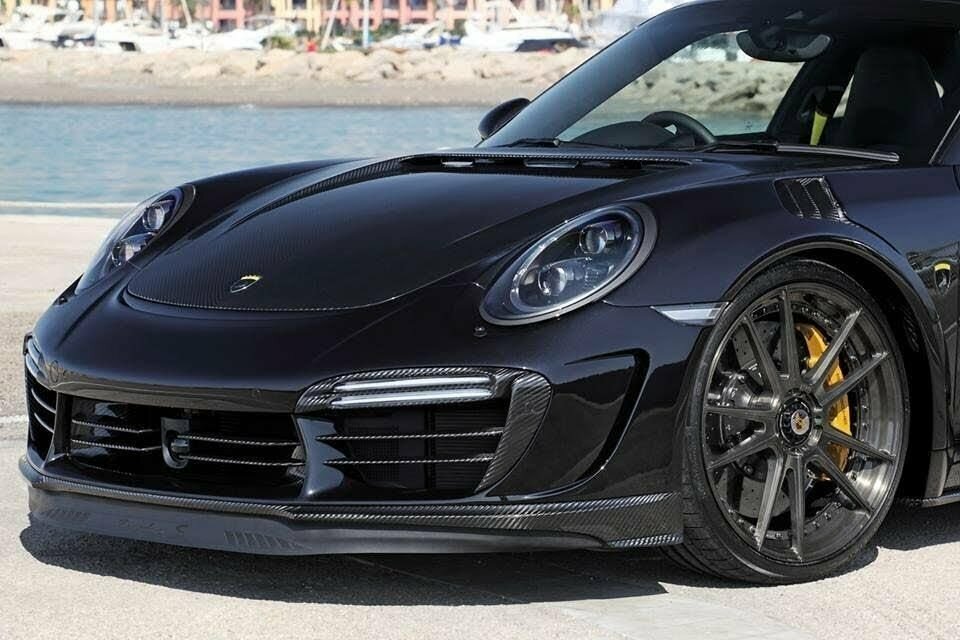 Porsche 911 3.8L 991 Turbo S Black #4