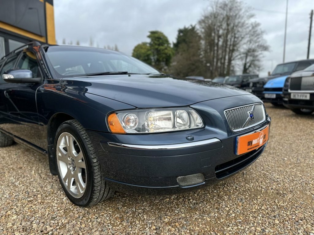 Volvo V70 2L Se Blue #2