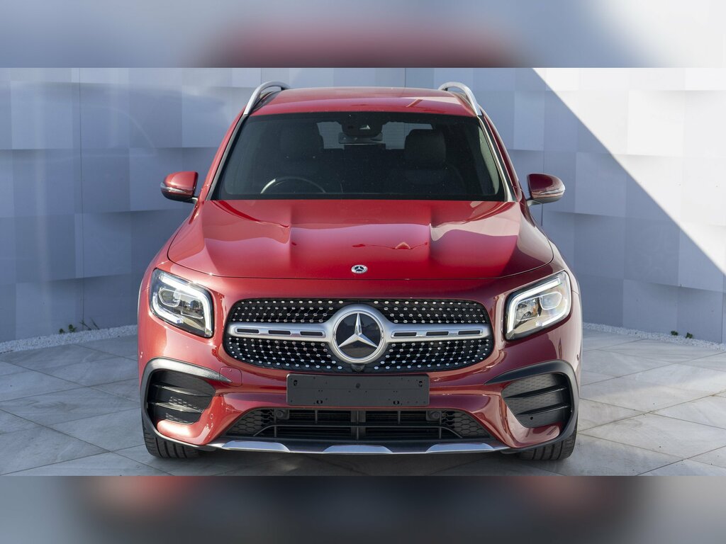 Mercedes-Benz GLB Class 200 Amg Line Premium #2