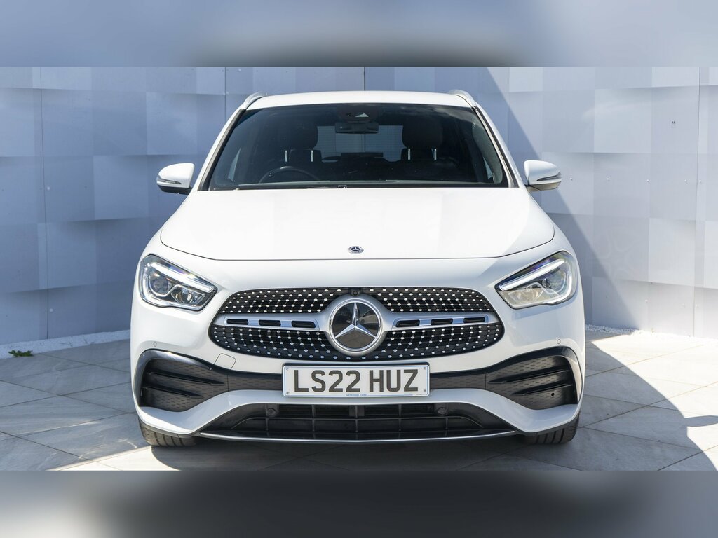 Mercedes-Benz GLA Class Gla 180 Amg Line Premium LS22HUZ #2