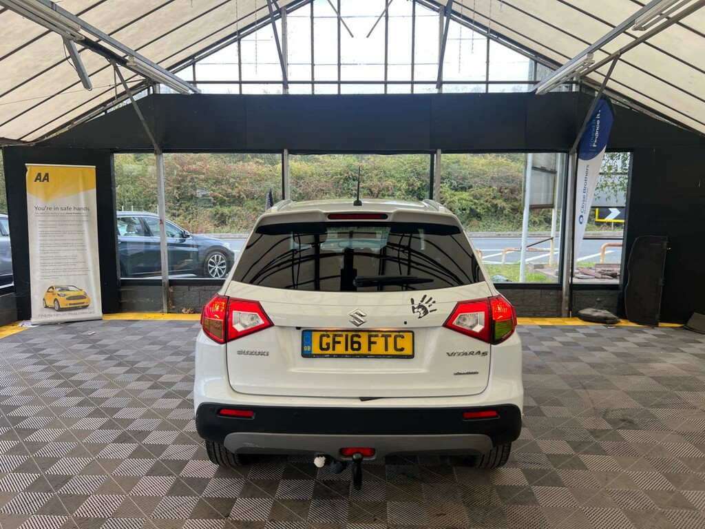 Suzuki Vitara Suv GF16FTC White #4