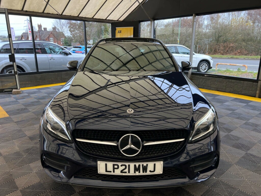 Mercedes-Benz 300 E Amg Line Premium Black #3