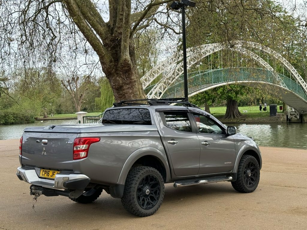 Mitsubishi L200 2.4 Di-d Dc Warrior 201616 Grey #3