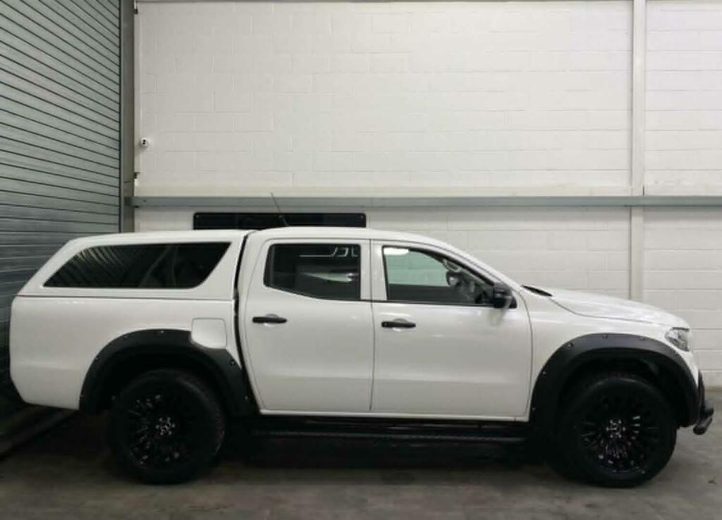 Mercedes-Benz X Class 2.3 Cdi Pure 201868 White #3