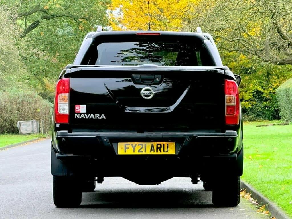 Nissan Navara 2.3 Dci N-guard 202121 FY21ARU Black #3