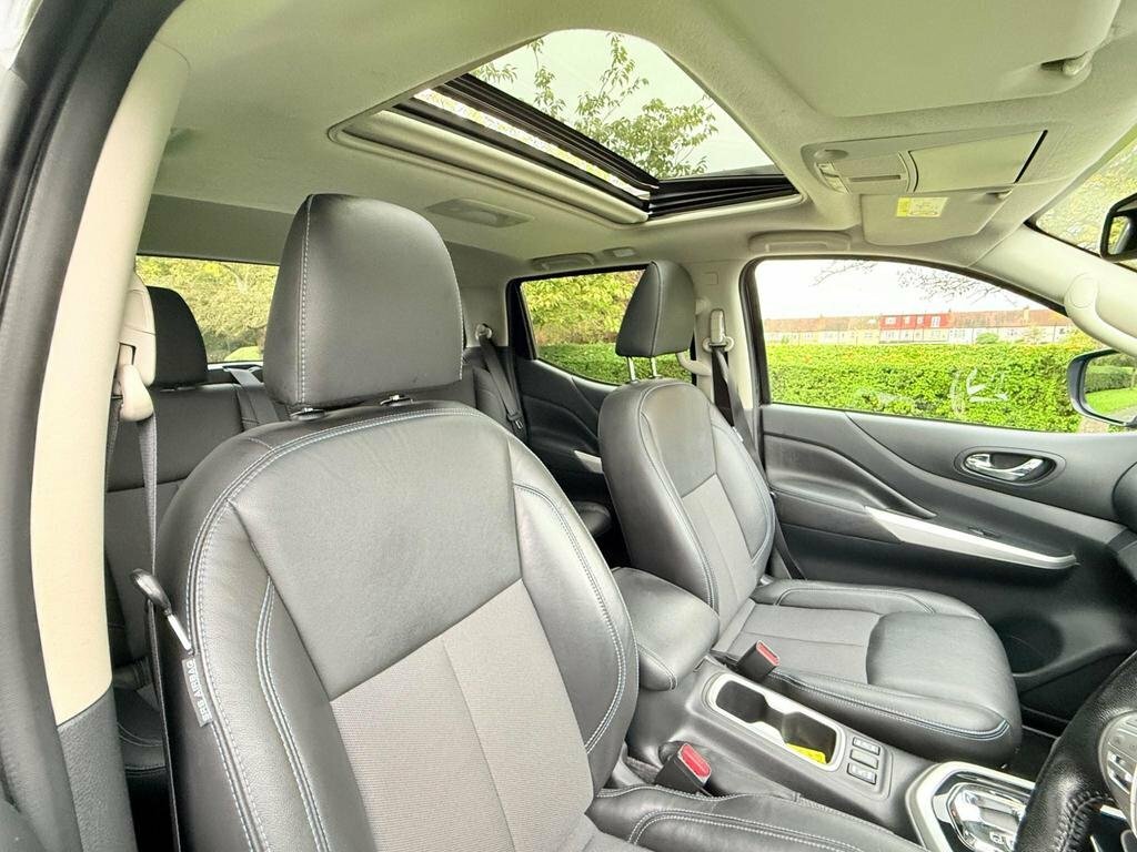 Nissan Navara 2.3 Dci N-guard 202121 FY21ARU Black #2