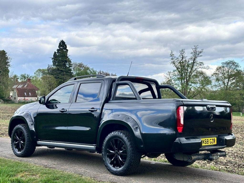 Mercedes-Benz X Class 2.3 Cdi Power 201868 RK68GZR Black #2