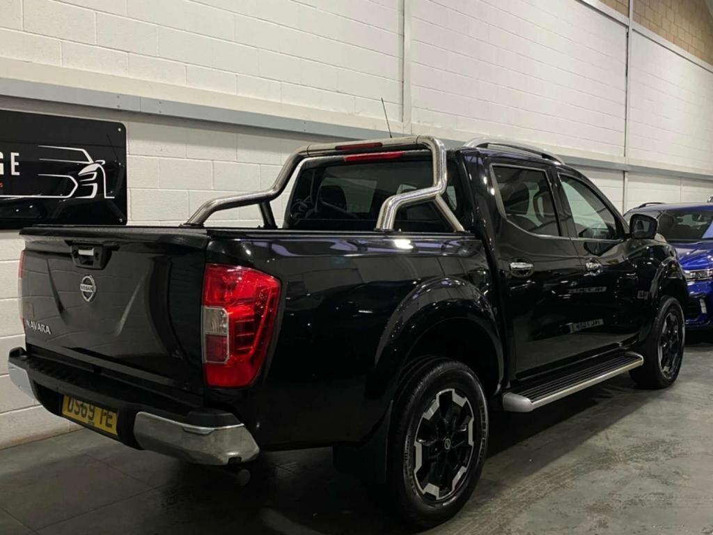 Nissan Navara 2.3 Dci Tekna 201969 Black #4
