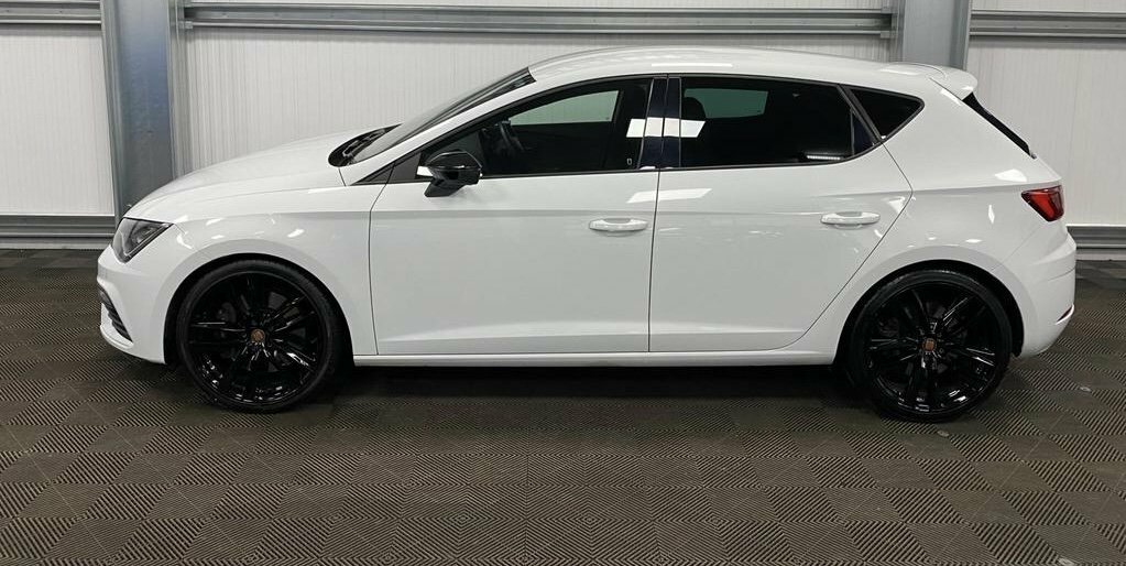 Seat Leon 2.0 Tsi Cupra 290 202070 YK70YVW White #2