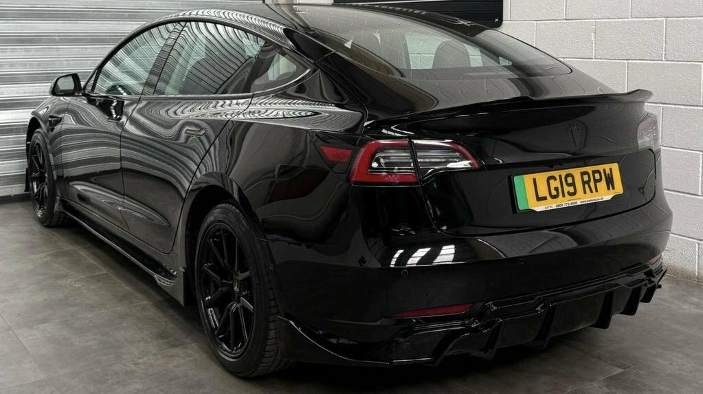 Tesla Model 3 Standard Range Plus 201919 LG19RPW Black #4