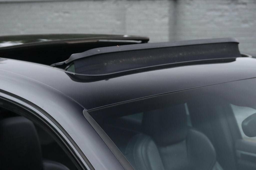 Porsche Cayenne 3.0 Td V6 Platinum Edition 201666 MV66SFU Black #2