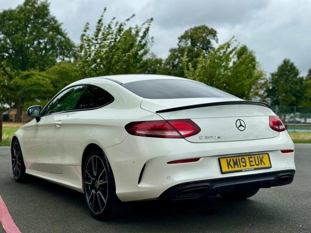 Mercedes-Benz C Class 2.0 C300d Amg Line 201919 KM19EUK White #3
