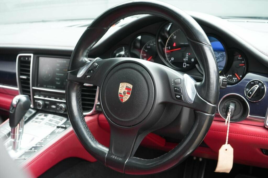 Porsche Panamera 3.0 D V6 201515 LP15LUW Black #4