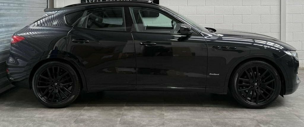Maserati Levante 3.0 D V6 201818 CE18FKV Black #2