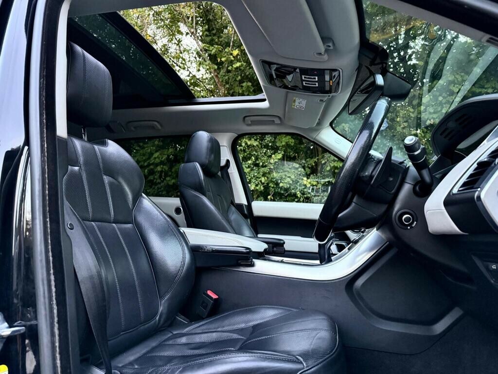 Land Rover Range Rover Sport 3.0 Sd V6 Hse Dynamic 201515 FN15XLU Black #2
