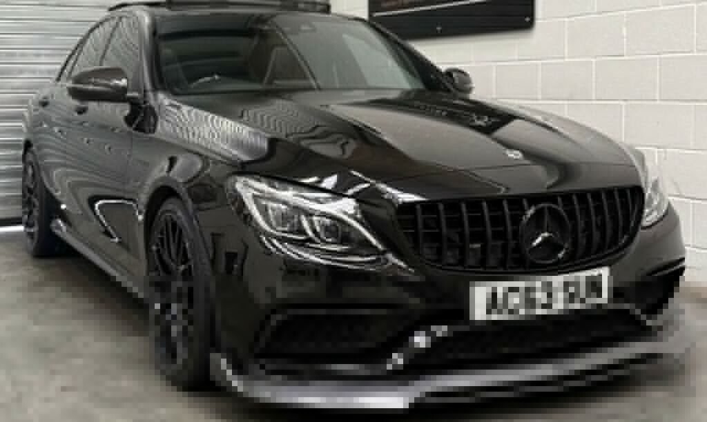 Mercedes-Benz C Class 4.0 C63 V8 Biturbo Amg S 201767 Black