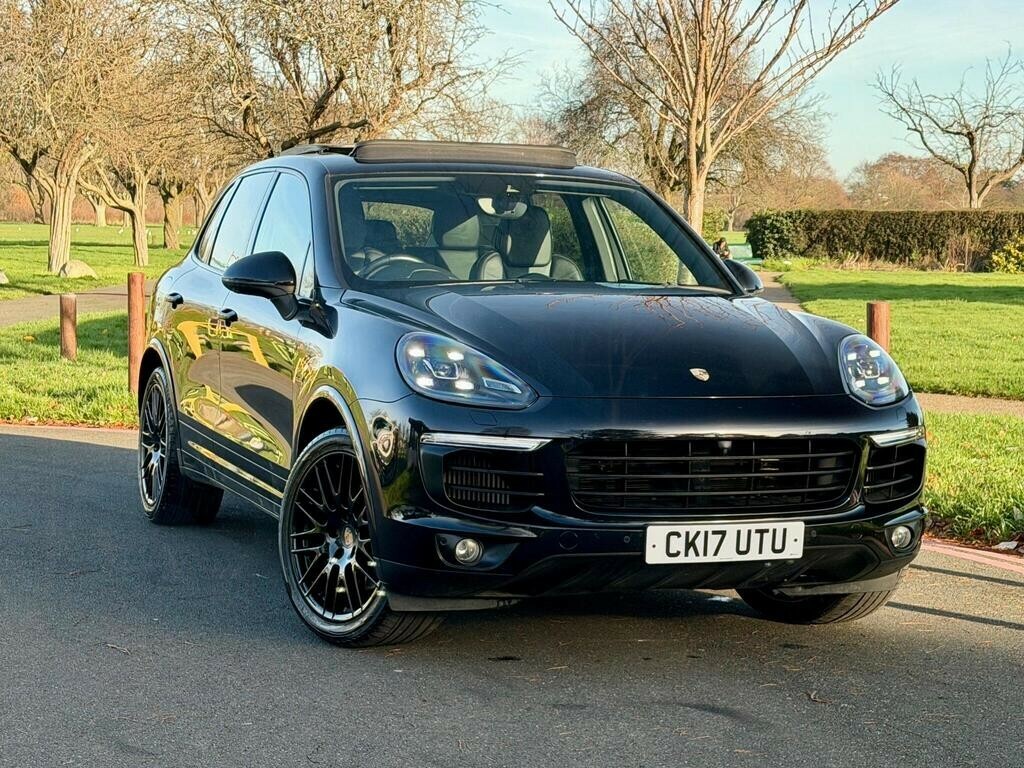 Porsche Cayenne 3.0 Td V6 Platinum Edition 201717 Black #5