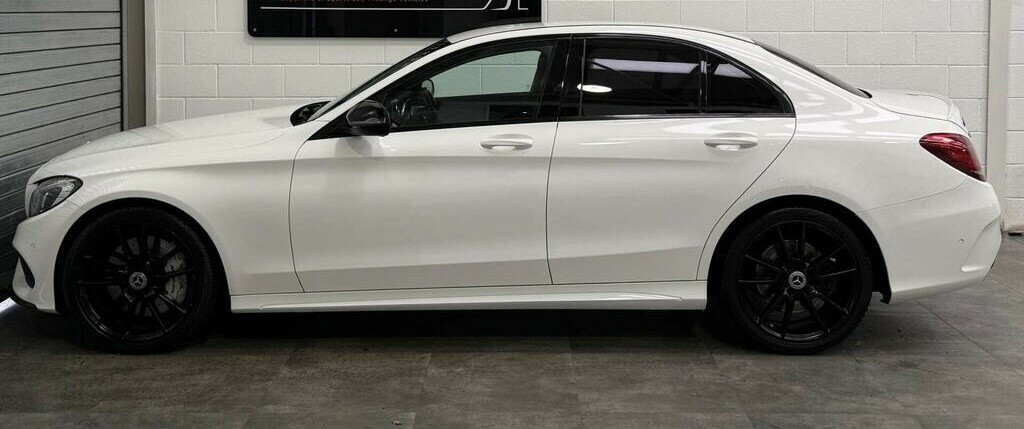Mercedes-Benz C Class 3.0 C43 V6 Amg 201767 WG67XEM White #3