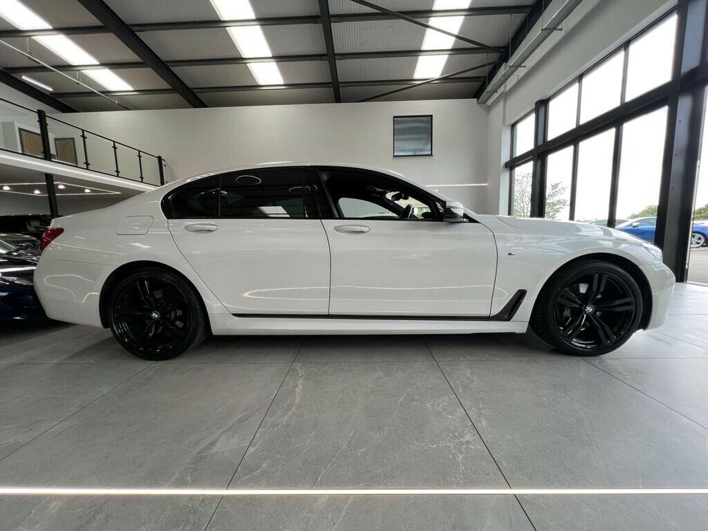 BMW 7 Series 3.0 730D M Sport Saloon 201767 White #2