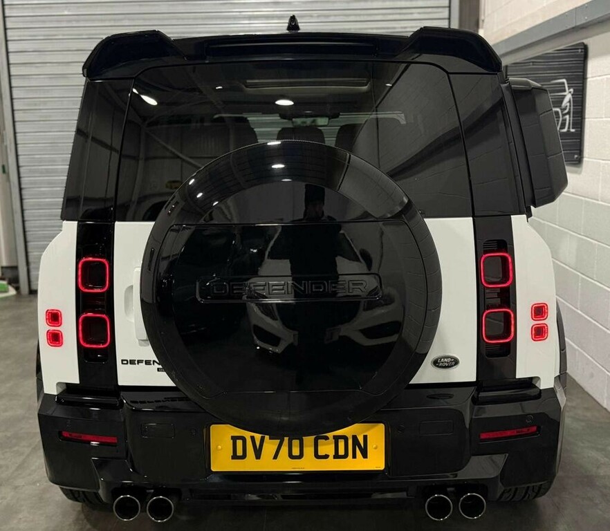 Land Rover Defender 110 2.0 Sd4 Se 2020 DV70CDN White #5