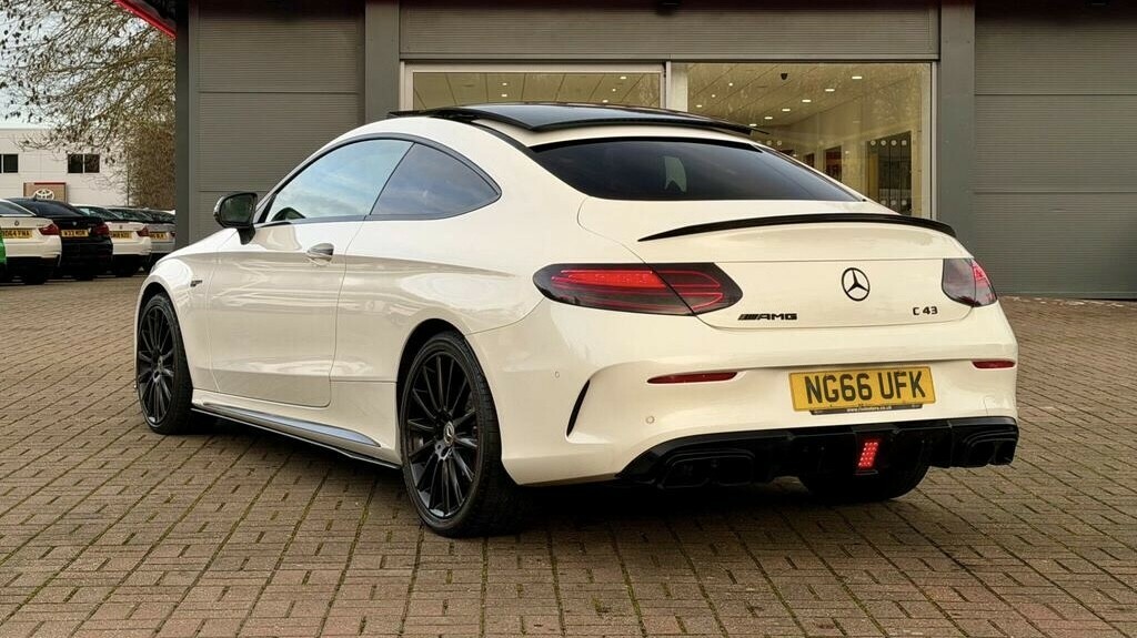 Mercedes-Benz C Class 3.0 C43 V6 Amg 201766 NG66UFK White #2