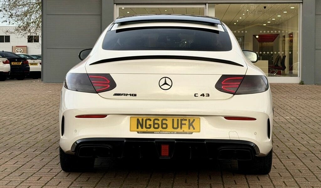 Mercedes-Benz C Class 3.0 C43 V6 Amg 201766 NG66UFK White #6