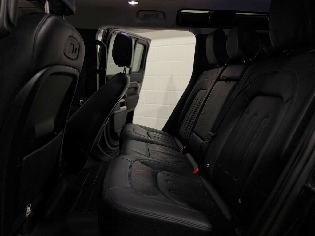 Land Rover Defender 110 3.0 D250 Mhev Xs Edition 202121 SK71TNZ Black #6