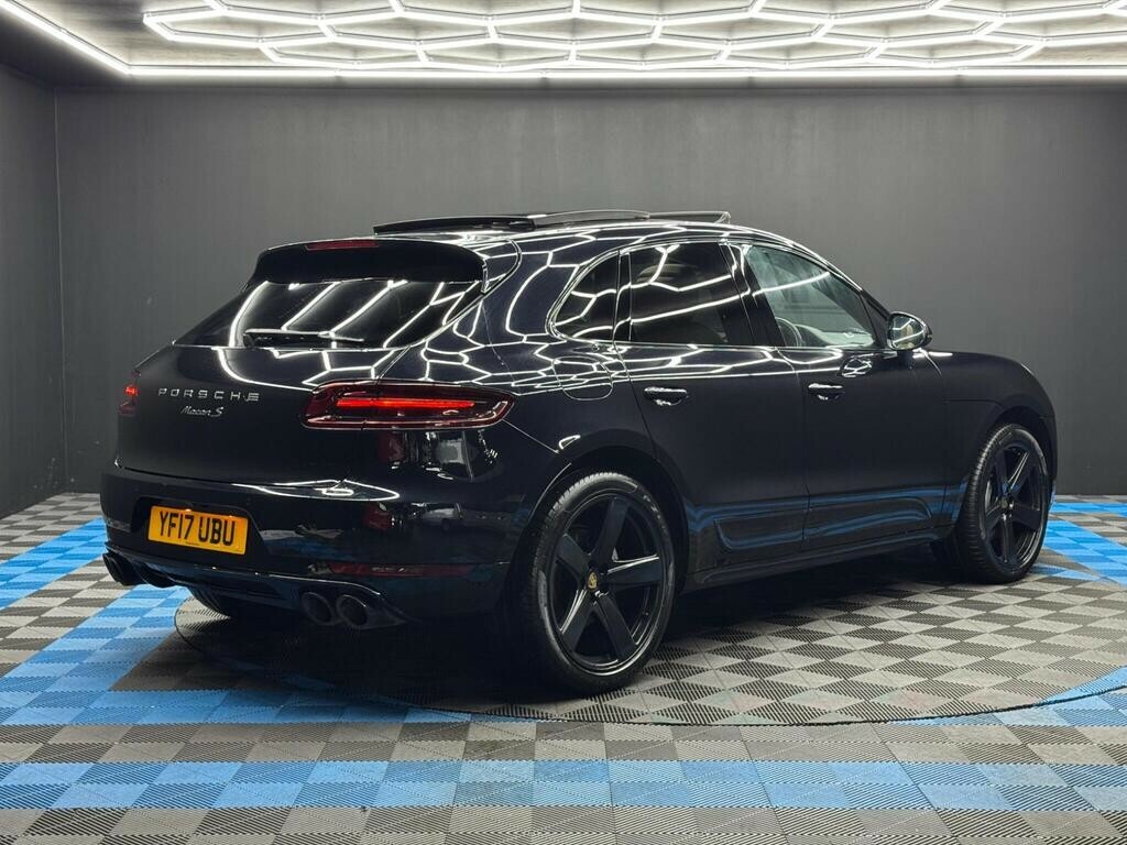 Porsche Macan 3.0 Td V6 S 201717 YF17UBU Black #5