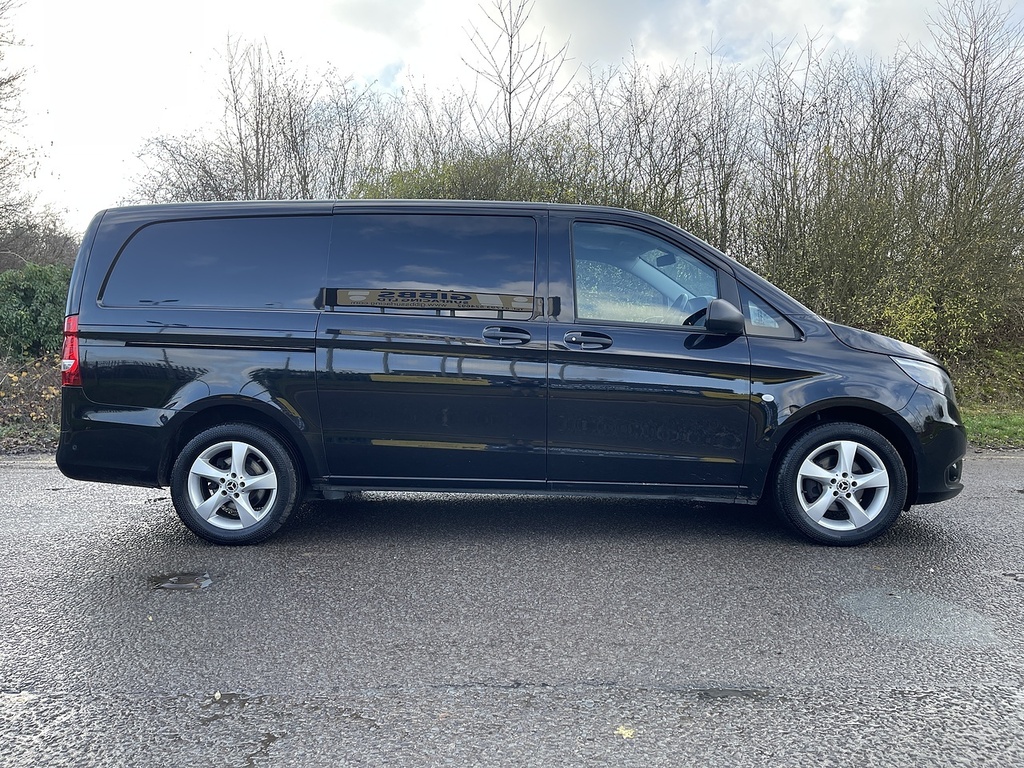 Mercedes-Benz Vito 2.1 114 Cdi Premium Crew Van Rwd L2 Euro 6 Ss 5 CN70VAY Black #4