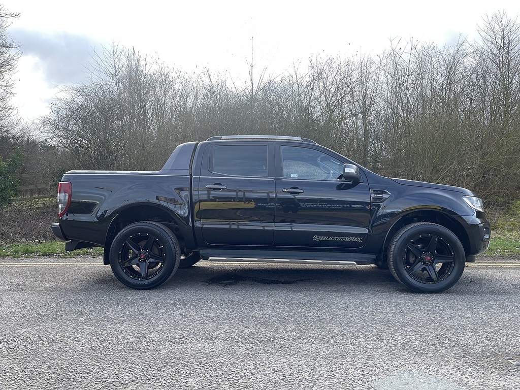 Ford Ranger 2.0 Ecoblue Wildtrak Pickup Double Cab WR21XCZ Black #3