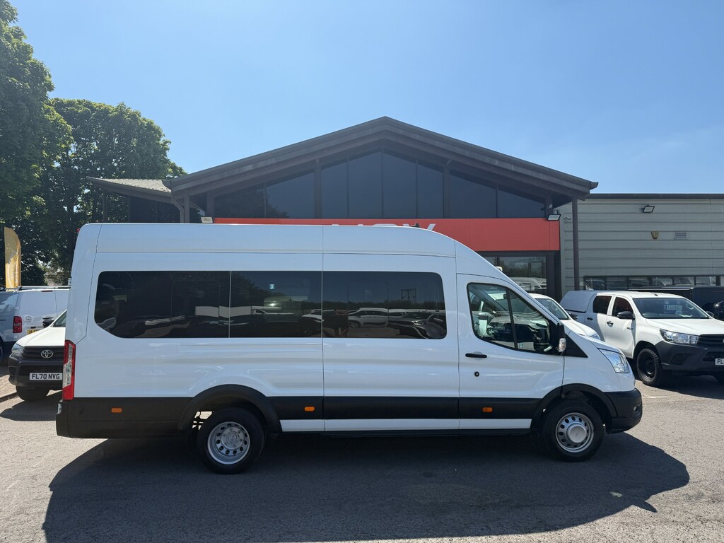 Ford Transit Custom 460 Leader Ecoblue 17 Seater Minibus SD69UMB White #2