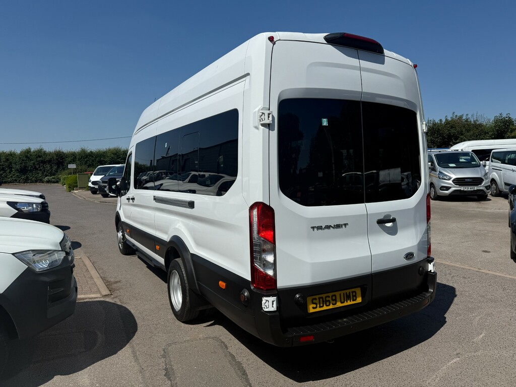 Ford Transit Custom 460 Leader Ecoblue 17 Seater Minibus SD69UMB White #5