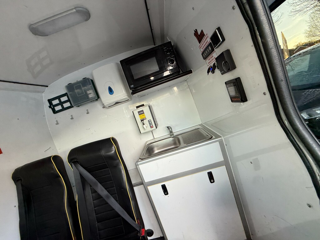 Renault Master Lm35 Business Dci Welfare Toilet Crew Van White #6