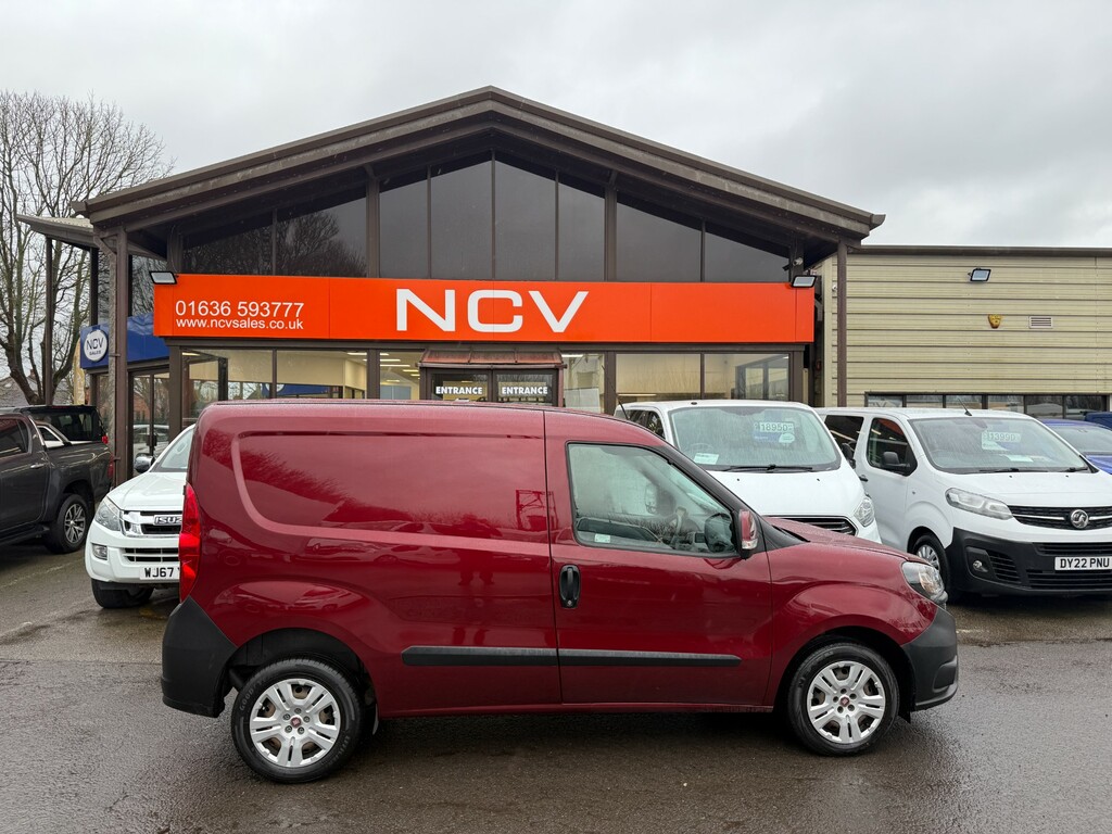 Fiat Doblo 16V Tecnico Multijet II SP72GBY Red #2