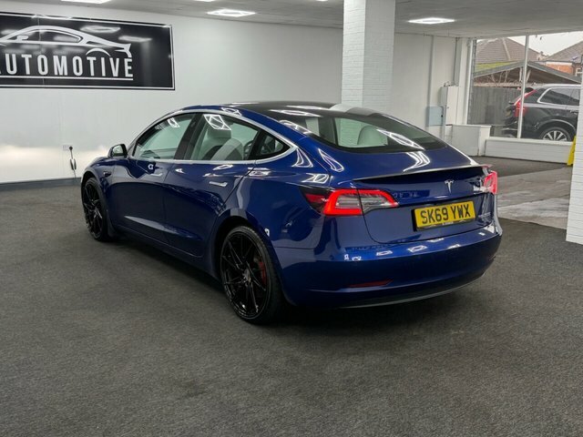 Tesla Model 3 2019 Dual Motor Performance Saloon SK69YWX Blue #6