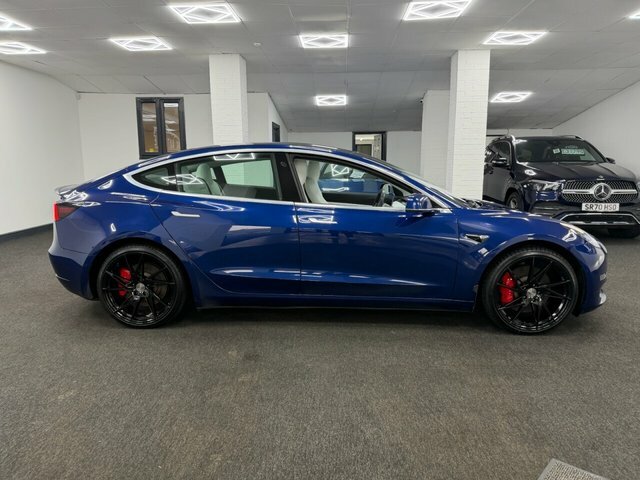 Tesla Model 3 2019 Dual Motor Performance Saloon SK69YWX Blue #3