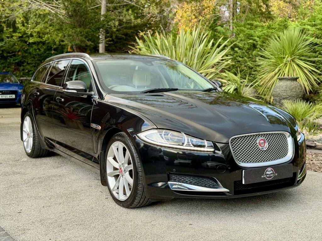 Jaguar XF 2.2D Premium Luxury Sportbrake Euro 5 Ss 5 FE14CJJ Black #5