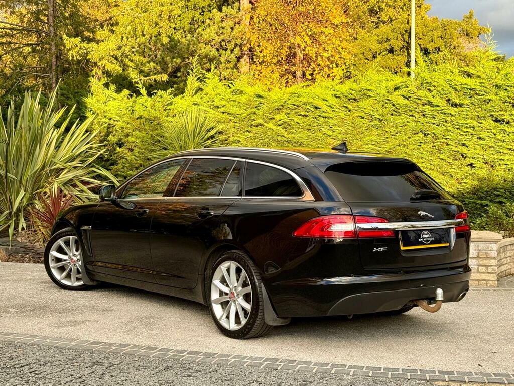 Jaguar XF 2.2D Premium Luxury Sportbrake Euro 5 Ss 5 FE14CJJ Black #3