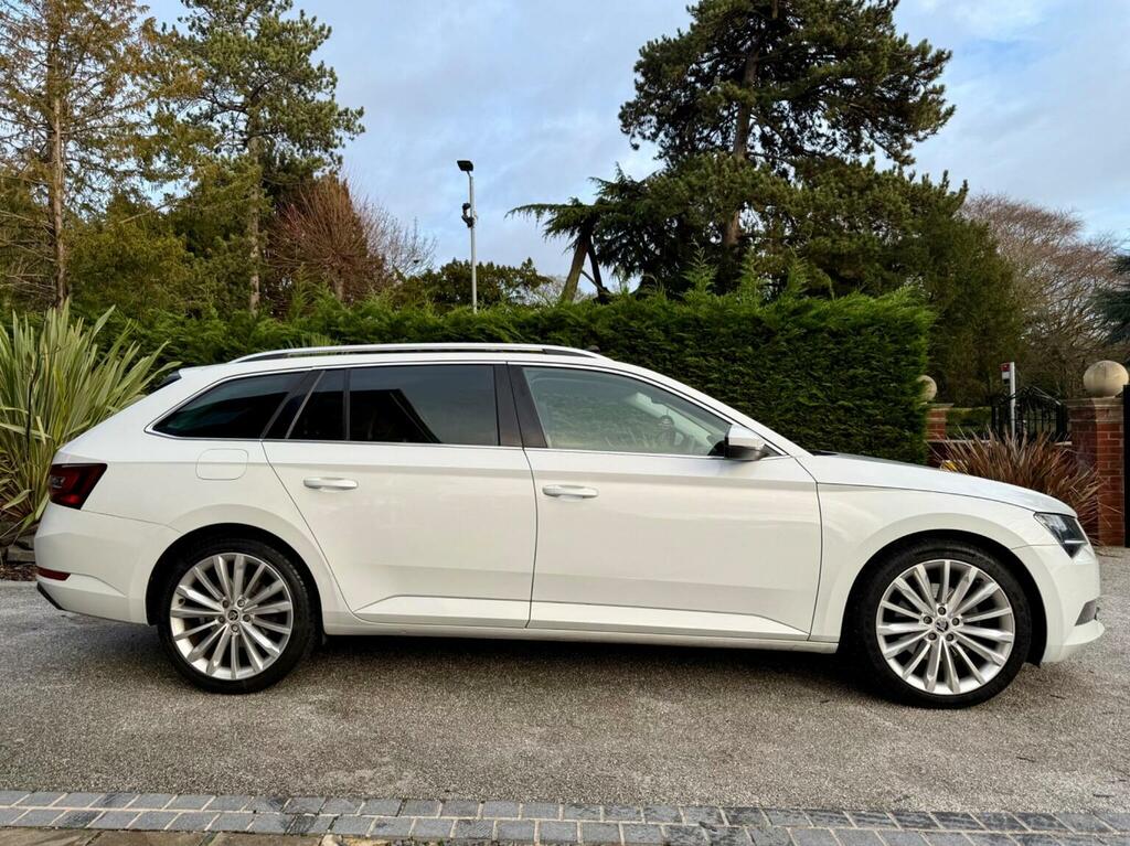 Skoda Superb 2.0 Tdi Se L Executive Dsg 6Spd Euro 6 Ss J20NJR White #3