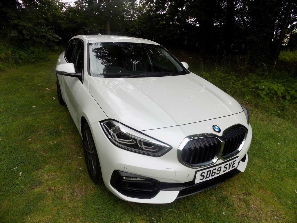 BMW 1 Series 1.5 118I Sport Euro 6 S S White #2