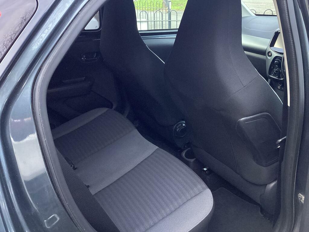 Toyota Aygo X X -Play Vvt - I MC19GUJ #5