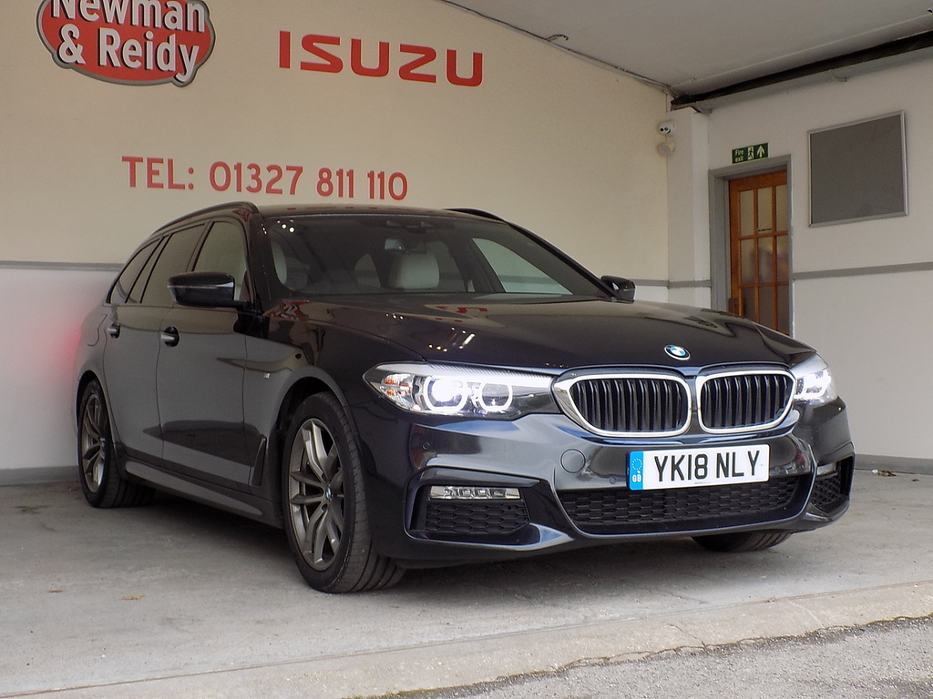 BMW 5 Series 520D M Sport YK18NLY Black #3