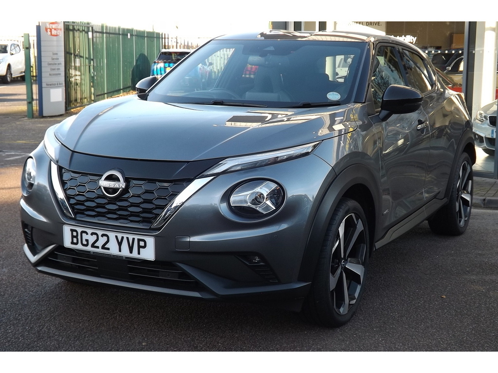 Nissan Juke Tekna Grey