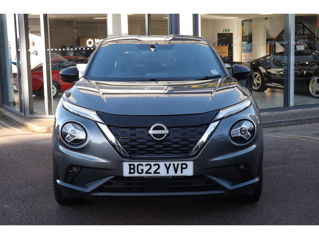 Nissan Juke Tekna Grey #2