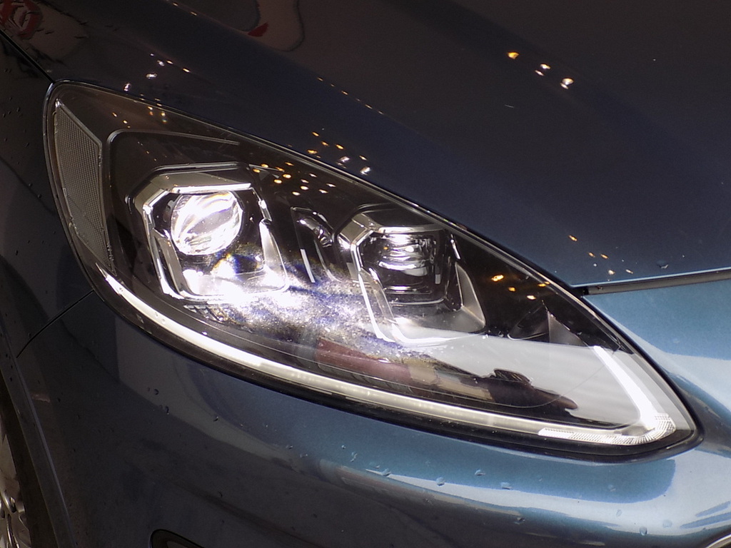 Ford Kuga Ecoblue Vignale LM22GMF Blue #4