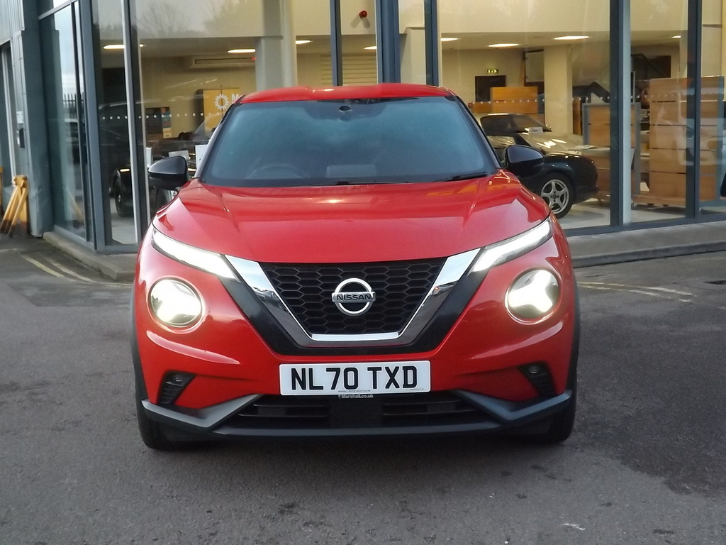 Nissan Juke Dig-t N-connecta NL70TXD Red #2