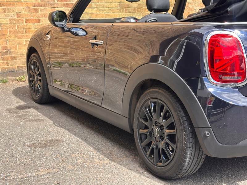 Mini Convertible 1.5 Cooper Classic II - 2020 20 AE20MJK Blue #6